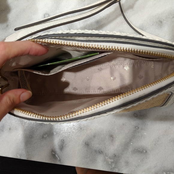 Kate Spade | Reiley Straw Dome Crossbody Bag - Picture 6 of 8